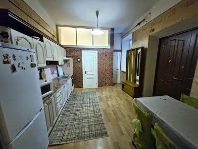 квартира по адресу Балабана ул., 24