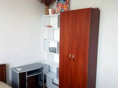 квартира за адресою Валентинівська вул. (Блюхера), 21б