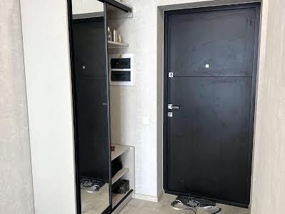 квартира за адресою Віктора Некрасова вул. (Північно-Сирецька), 12-А