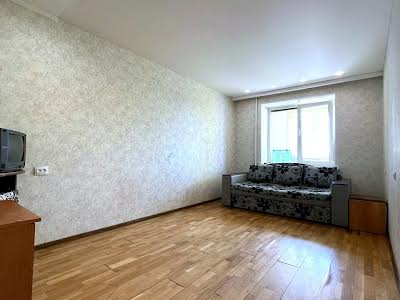 квартира за адресою Зоряний бульв., 1