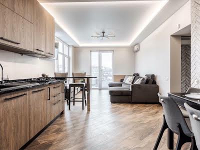 квартира за адресою Газова, 5а