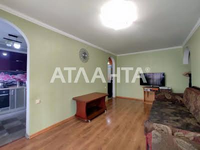 квартира за адресою Генерала Петрова вул., 33