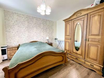 квартира по адресу Богдановская ул., 7г