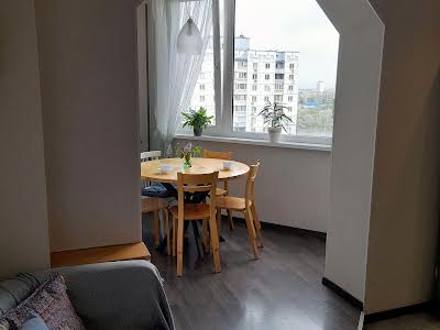квартира за адресою Драгоманова вул., 1-Г