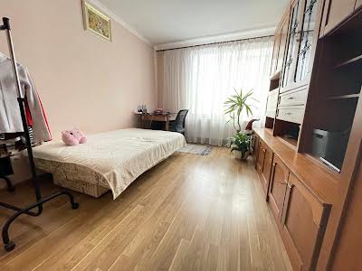 квартира за адресою Василя Стуса вул., 19