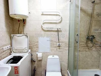 квартира за адресою Сулеймана Стальського вул., 6