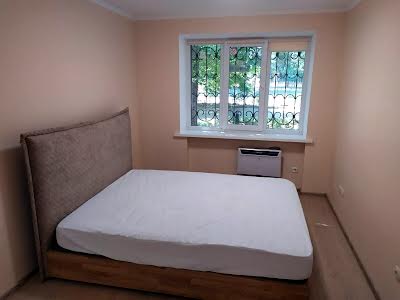 квартира по адресу Французский бульв., 33а