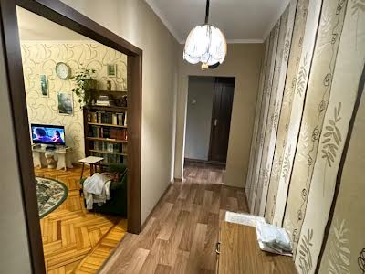 квартира за адресою Слави бульв., 18