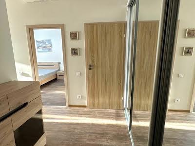 квартира за адресою Під Дубом вул. (Космонавтів), 26