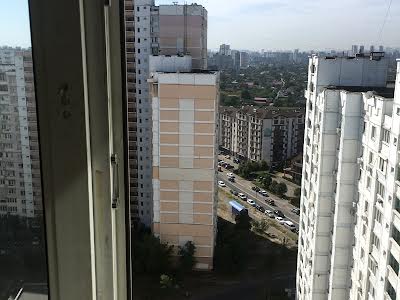 квартира за адресою Милославська вул., 32