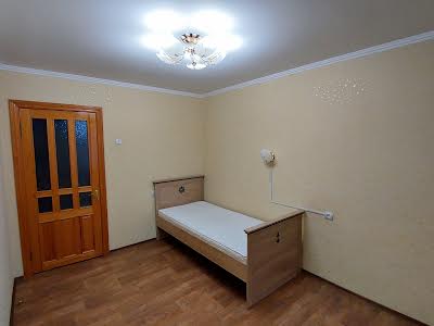 квартира за адресою Садовая, 9