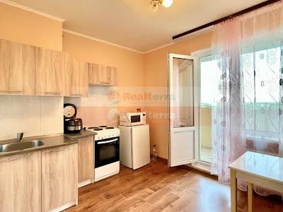 квартира по адресу Ревуцкого ул., 54