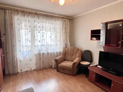 квартира за адресою Драгоманова вул., 18