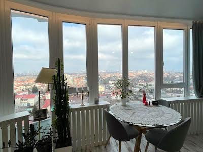 квартира за адресою Львовська, 15б