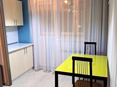 квартира по адресу Урловская ул., 23