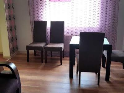 квартира по адресу Академика Амосова ул., 7