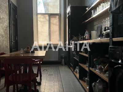 квартира за адресою Дігтярна вул., 10