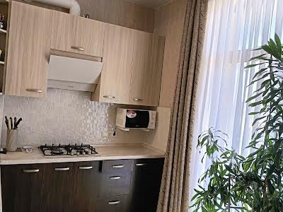 квартира за адресою Довга вул., 1а