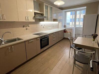 квартира за адресою Бориспільська вул., 25а