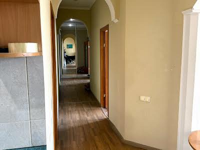 квартира за адресою Бессарабська пл., 7