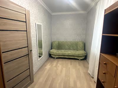 квартира за адресою Криворізька вул., 40