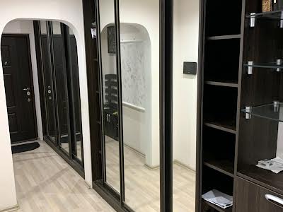 квартира по адресу Анны Ахматовой ул., 13-Б