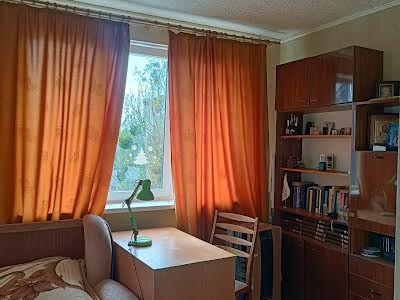 квартира за адресою Михайла Стельмаха вул., 6