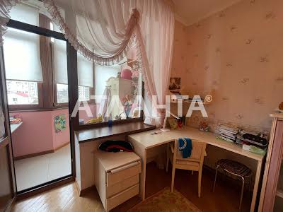 квартира за адресою Педагогічна вул., 27