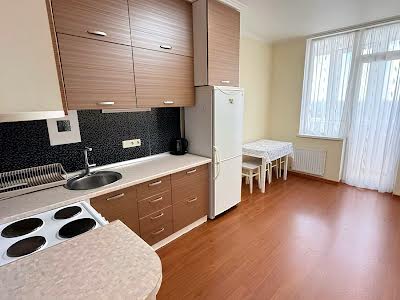 квартира за адресою Івана Крамського вул., 9