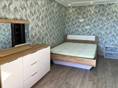 квартира за адресою Оболонська вул., 25