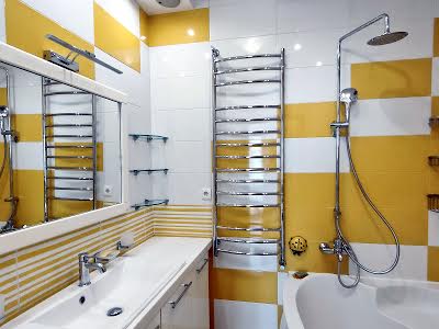 квартира за адресою Регенераторна вул., 4