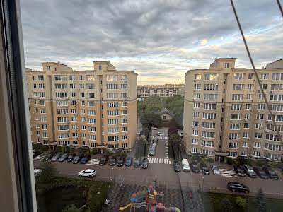 квартира за адресою Братська, 12