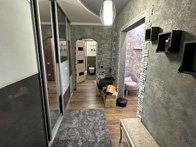 квартира за адресою Єлизавети Чавдар вул., 38
