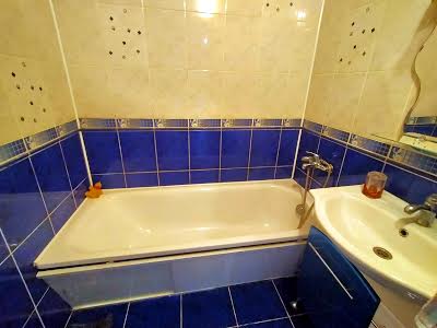 квартира за адресою Романа Шухевича вул., 18