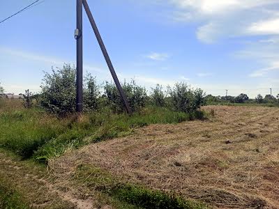 участок по адресу Новітня, 5