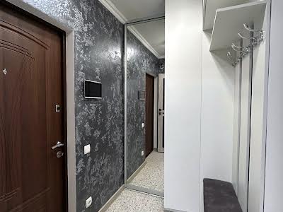 квартира за адресою Оксани Вороніної пров. (Металістів), 1