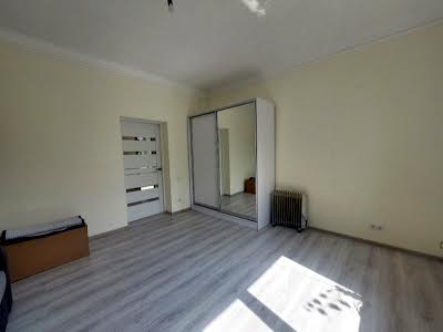 квартира по адресу Богдана Хмельницького ул., 14