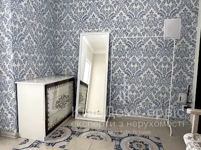 квартира по адресу Драгоманова ул., 2-Б