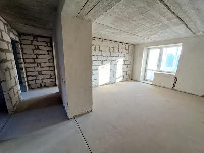 квартира за адресою Степана Бандери просп., 83-Б