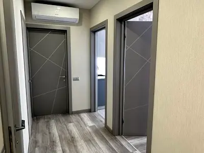 квартира за адресою Дніпровська набережна вул., 18-А