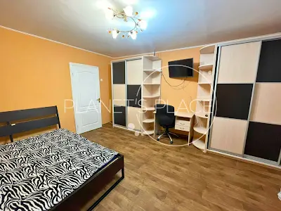 квартира за адресою Петра Григоренка просп., 38