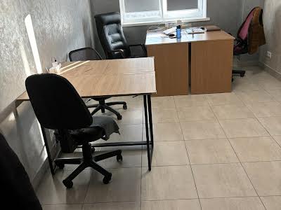 комерційна за адресою Проскурівська вул., 74