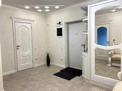 квартира за адресою Центральна вул., 21а