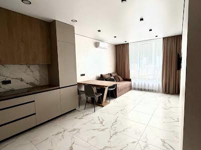 квартира за адресою Родини Крістерів вул., 16