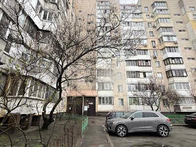 квартира за адресою Драгоманова вул., 5