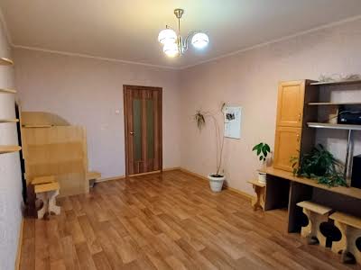 квартира за адресою Миколи Закревського вул., 95