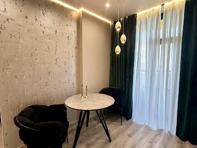 квартира за адресою Кадетський Гай вул., 10