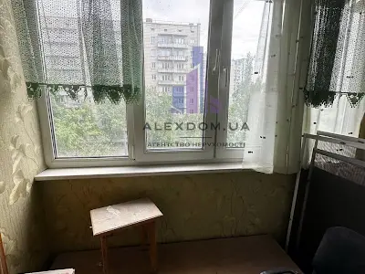квартира за адресою Хорольська вул., 10
