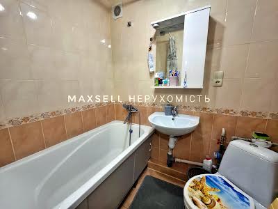 квартира за адресою Михайла Лушпи просп., 43-1