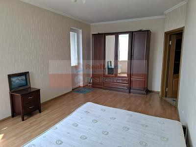 квартира за адресою Миколи Бажана просп., 1-М